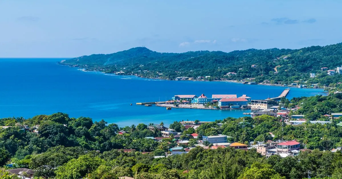 Roatán, Honduras — Margaritaville at Sea port of call